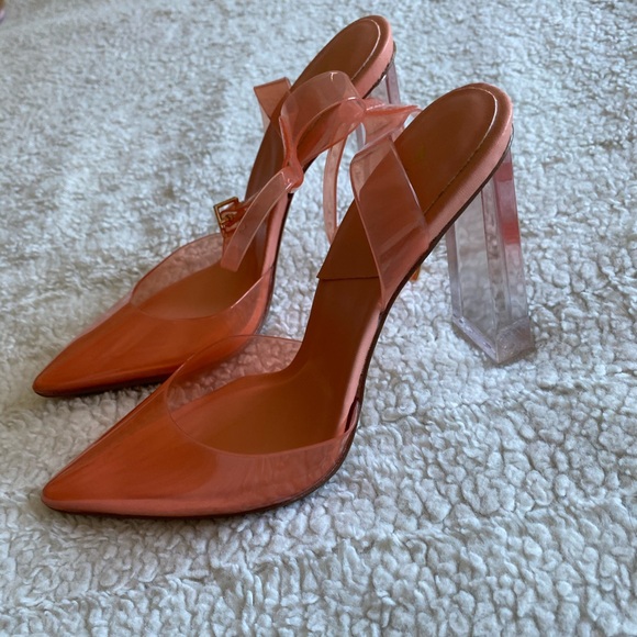 ALDO Acrylic Block Strap Heels - Picture 8 of 9